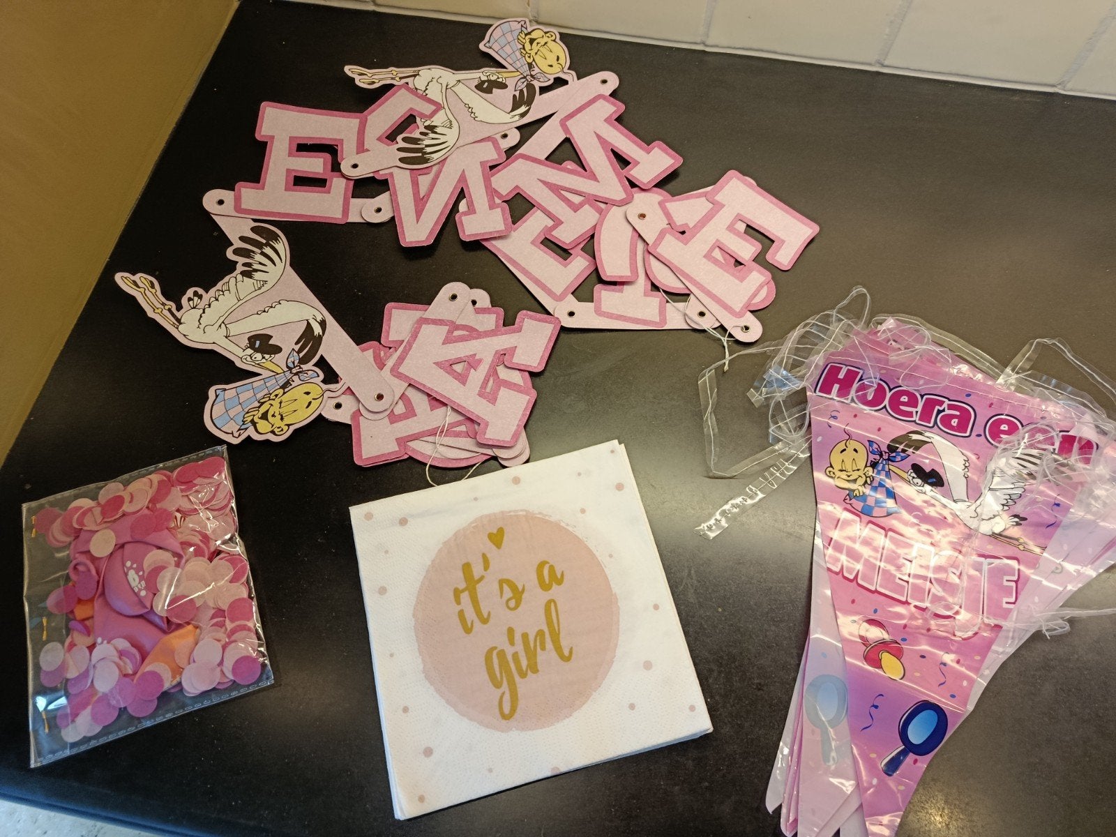 Geboortepakket meisje: versiering en confetti, Ophalen of Verzenden, Nieuw, Versiering, Geboorte of Huwelijk