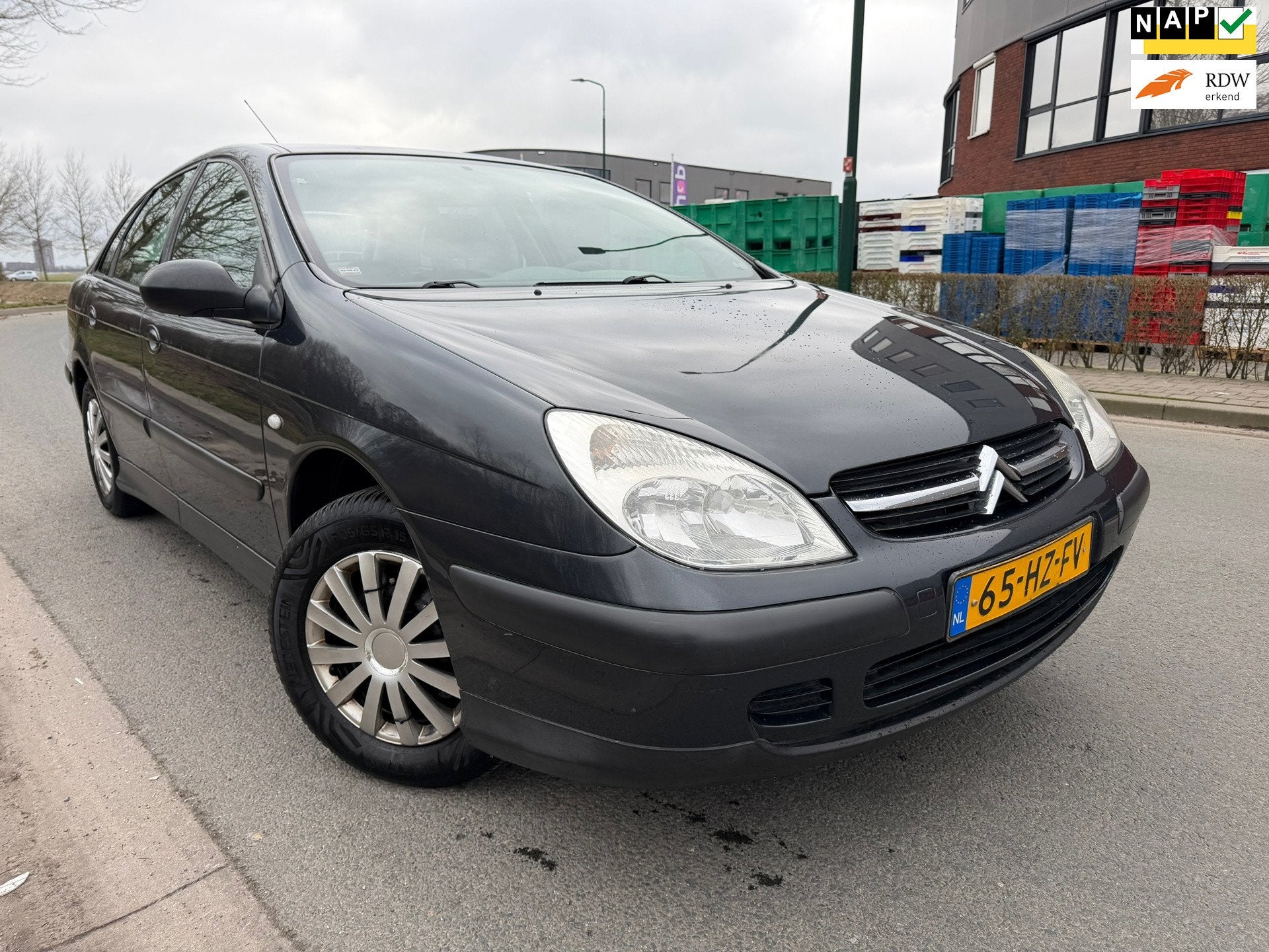 Citroen C5 1.8-16V Ligne Séduction BJ 2002 APK/ STUURBEK/ Z, Auto's, Citroën, Dealer onderhouden, Stof, Gebruikt, 680 kg