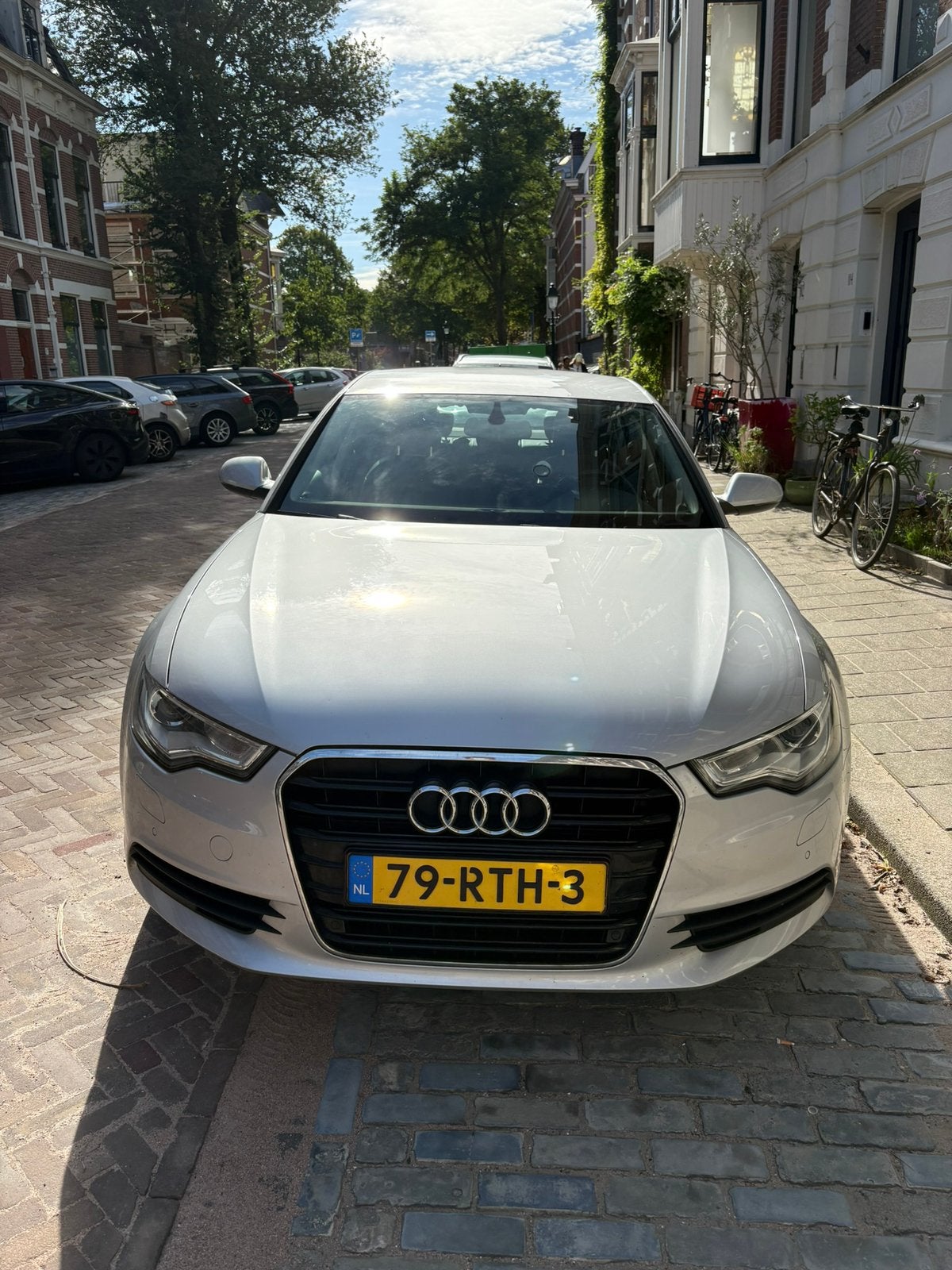 Audi A6 2.8 FSI 150KW Multitronic 2011 Grijs, Auto's, Dealer onderhouden, Zwart, 2773 cc, Xenon verlichting
