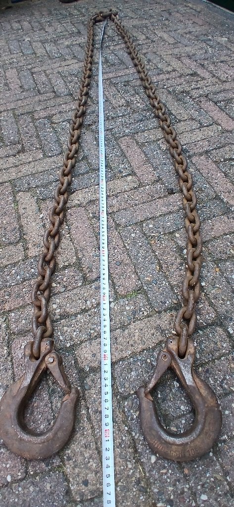 2 sprong met veiligheids haken ..  hijsketting, Ophalen of Verzenden, Gebruikt