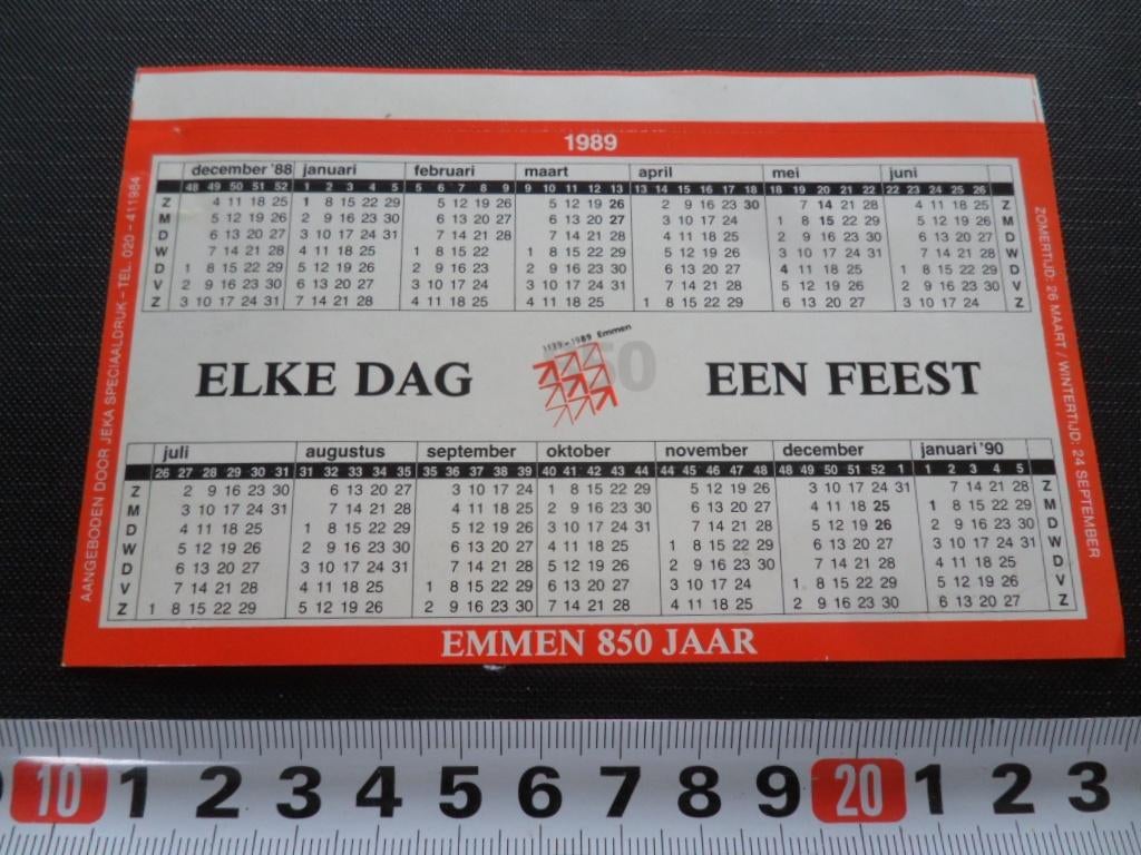 sticker kalender 1989 EMMEN 850 jaar Elke dag een feest, Verzamelen, Stickers, Ophalen, Zo goed als nieuw