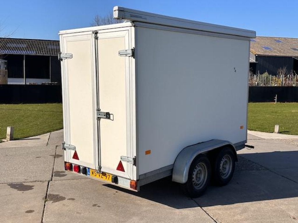 gesloten aanhanger 300x150x180 met luifel MARGE, Gebruikt