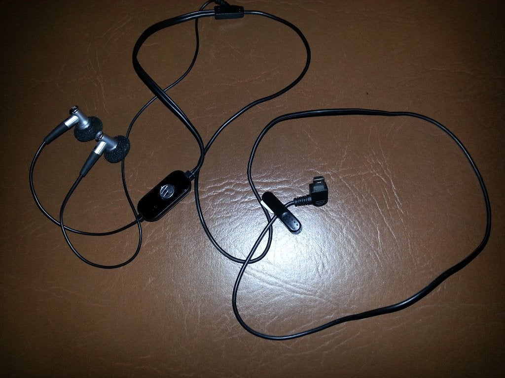 S200 Motorola SLVR L7 L2 V3m Stereo oordopjes, Ophalen of Verzenden, Zo goed als nieuw, In gehoorgang (in-ear), Motorola