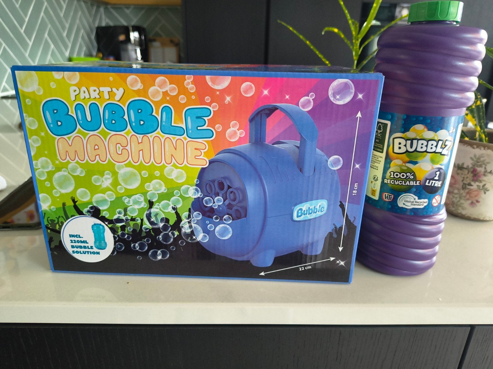 Bellenblaasmachine met bellenblaas voor feestjes, Ophalen, Zo goed als nieuw