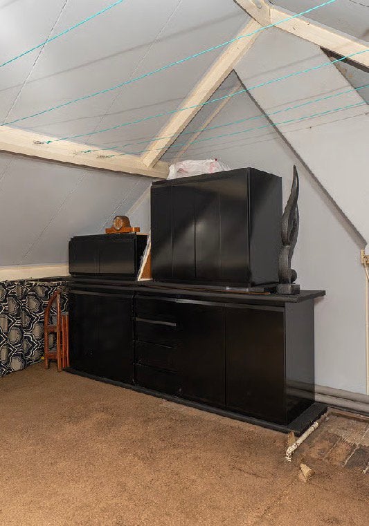 Zwarte kastcombinatie / dressoir met opzetkasten, Ophalen, Zo goed als nieuw, 25 tot 50 cm
