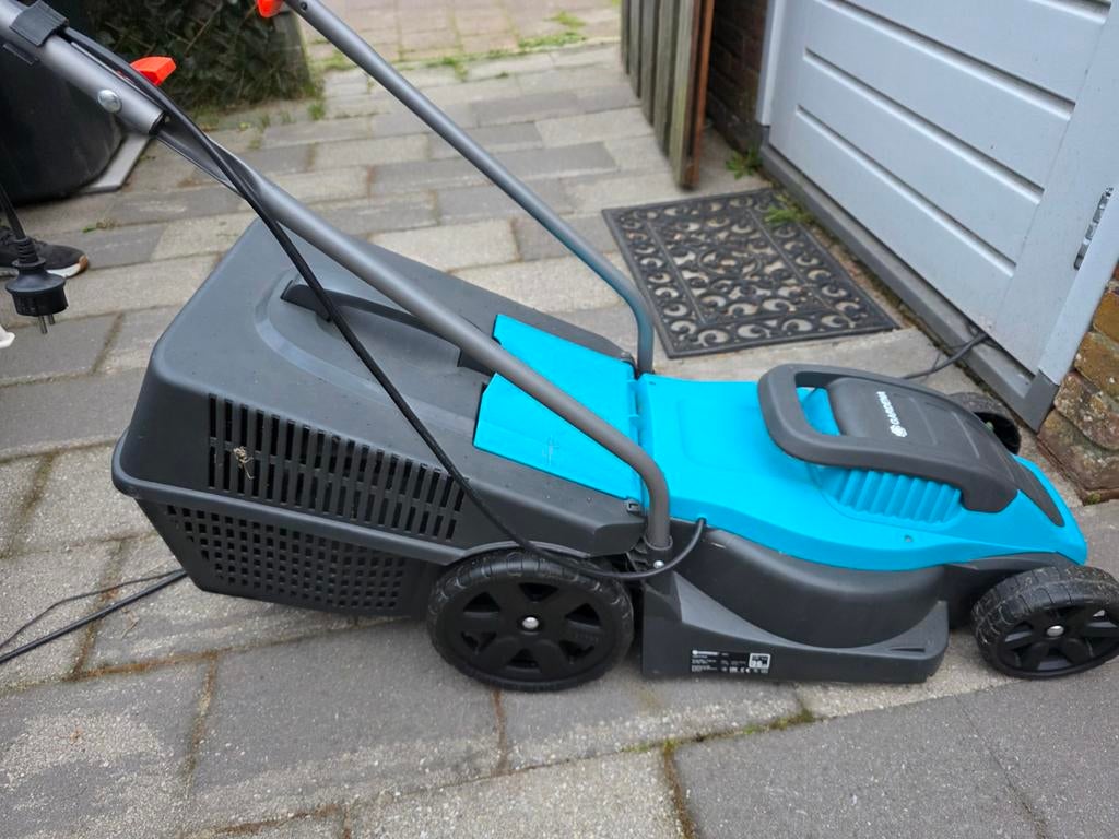 Gardena Elektrische Grasmaaier - Goede Staat, Cirkelmaaier, Elektrische grasmaaier, Ophalen of Verzenden, Zo goed als nieuw