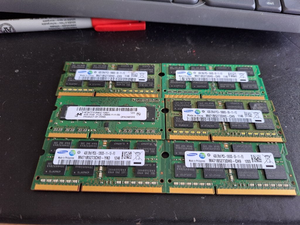 so dimms van 4 gb, Gebruikt, DDR3, Ophalen of Verzenden, 10600 4x en 12800 2x