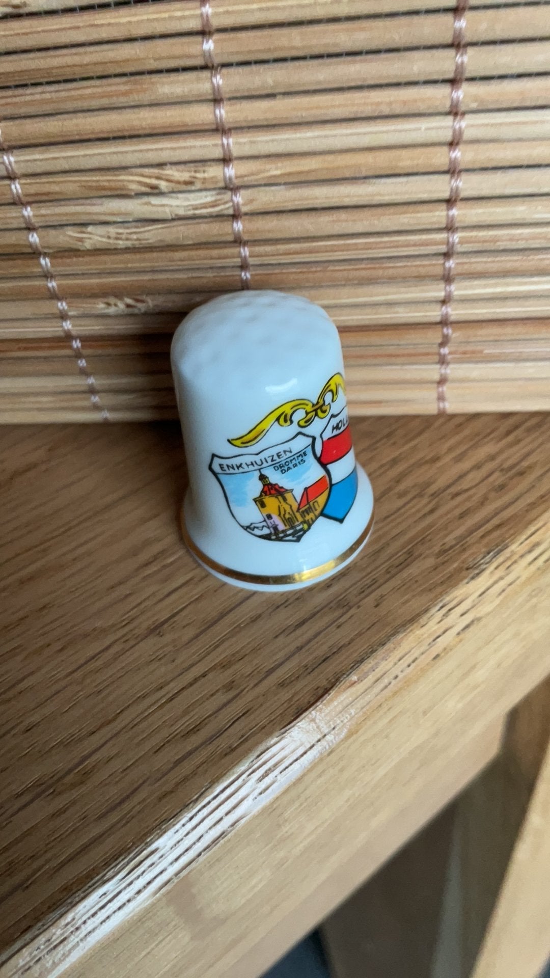 Enkhuizen vingerhoed vingerhoedje vingerhoedjes vingerhoeden, Verzamelen, Verzenden, Nieuw, Porselein, Nederland