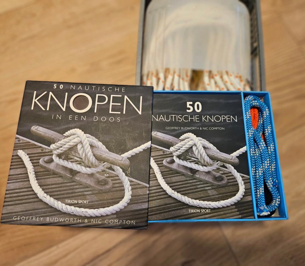 Nautische Set: Ankerlijn 28m + Boek '50 Nautische Knopen', Watersport en Boten, Ophalen of Verzenden, Nieuw, Toebehoren
