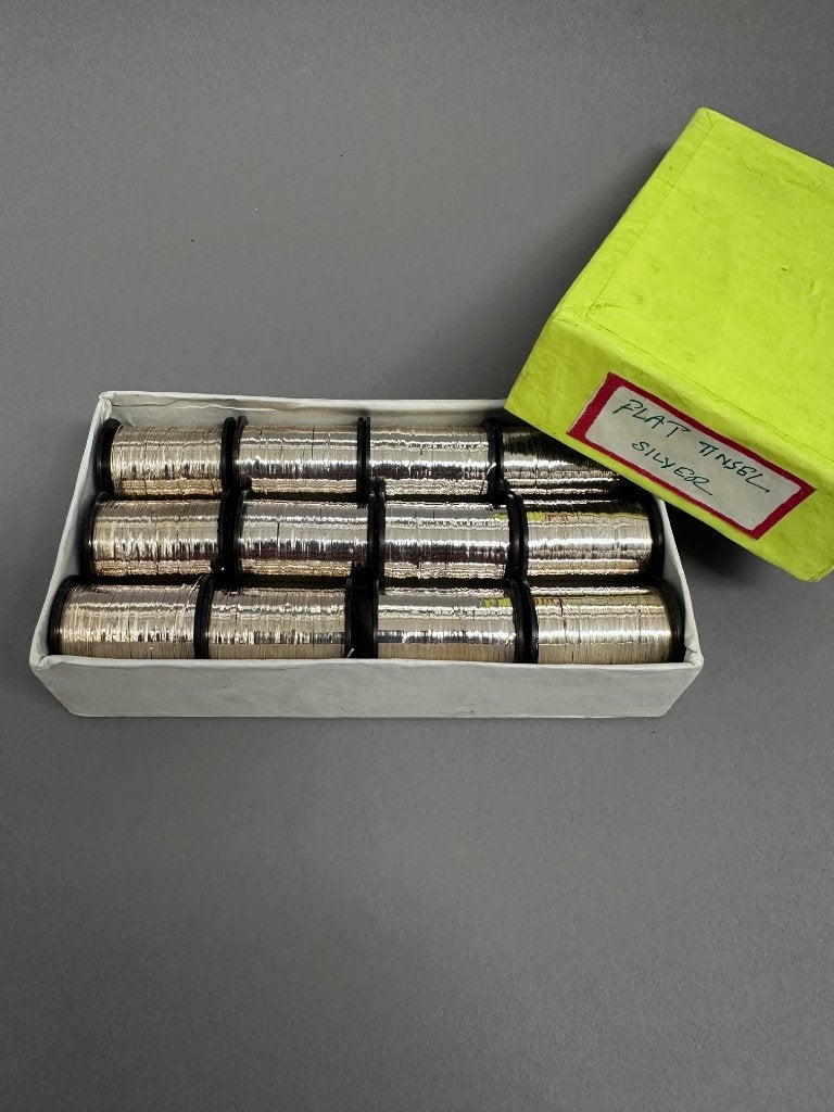12 rolletjes tinsel zilver - vliegvissen, Overige typen, Nieuw, Ophalen of Verzenden, Zilver Tinsel