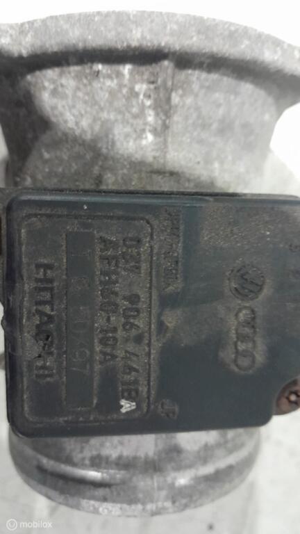 Luchtmassameter Volkswagen Golf 3 037906461B, Gebruikt, Ophalen of Verzenden