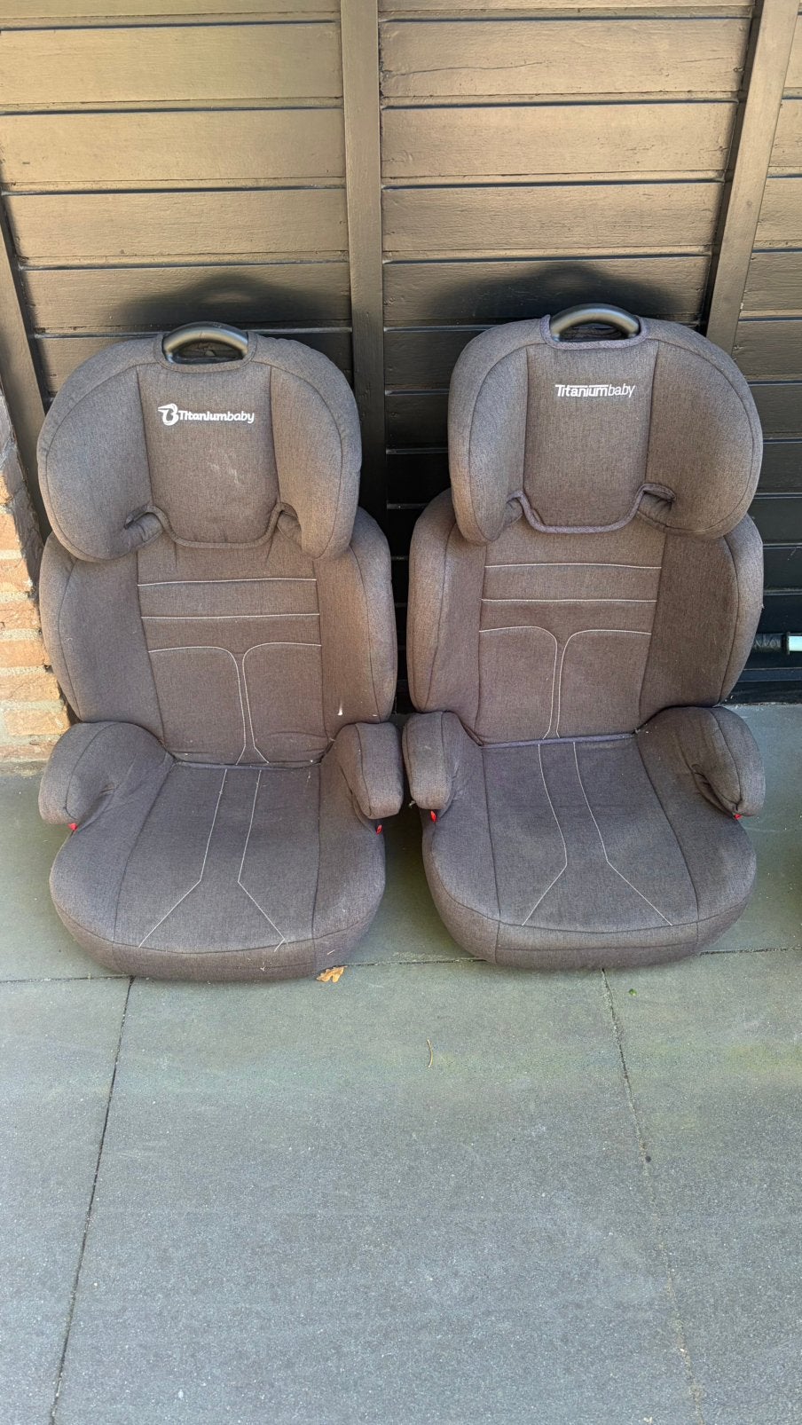 2x autostoel titaniumbaby grijs, Kinderen en Baby's, Ophalen, Gebruikt, Overige merken, Autogordel