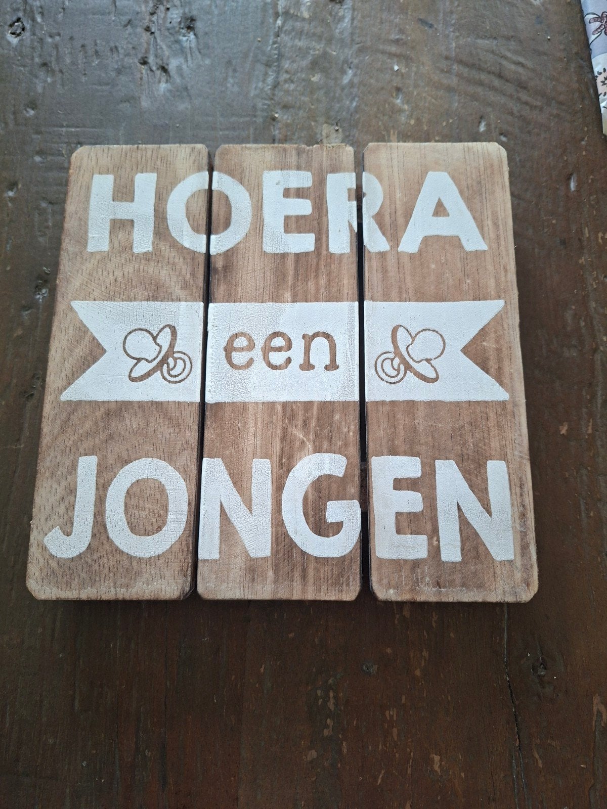Houten Geboortebord 'Hoera een Jongen', Ophalen of Verzenden, Gebruikt, Geboortebord