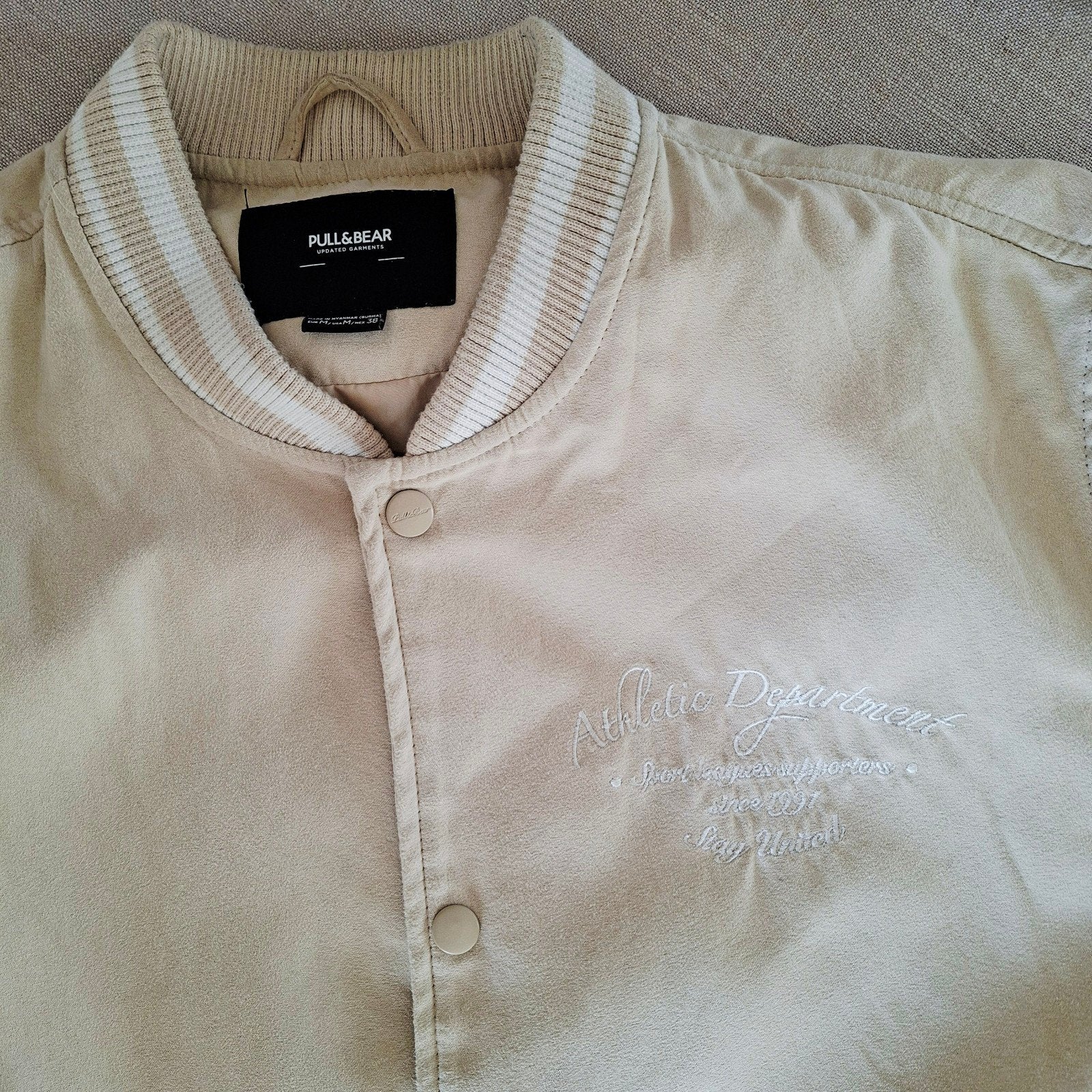 Pull&Bear Tussenjas Bomberjack Beige Maat L, Kleding | Heren, Maat 52/54 (L), Beige, Ophalen of Verzenden, Zo goed als nieuw