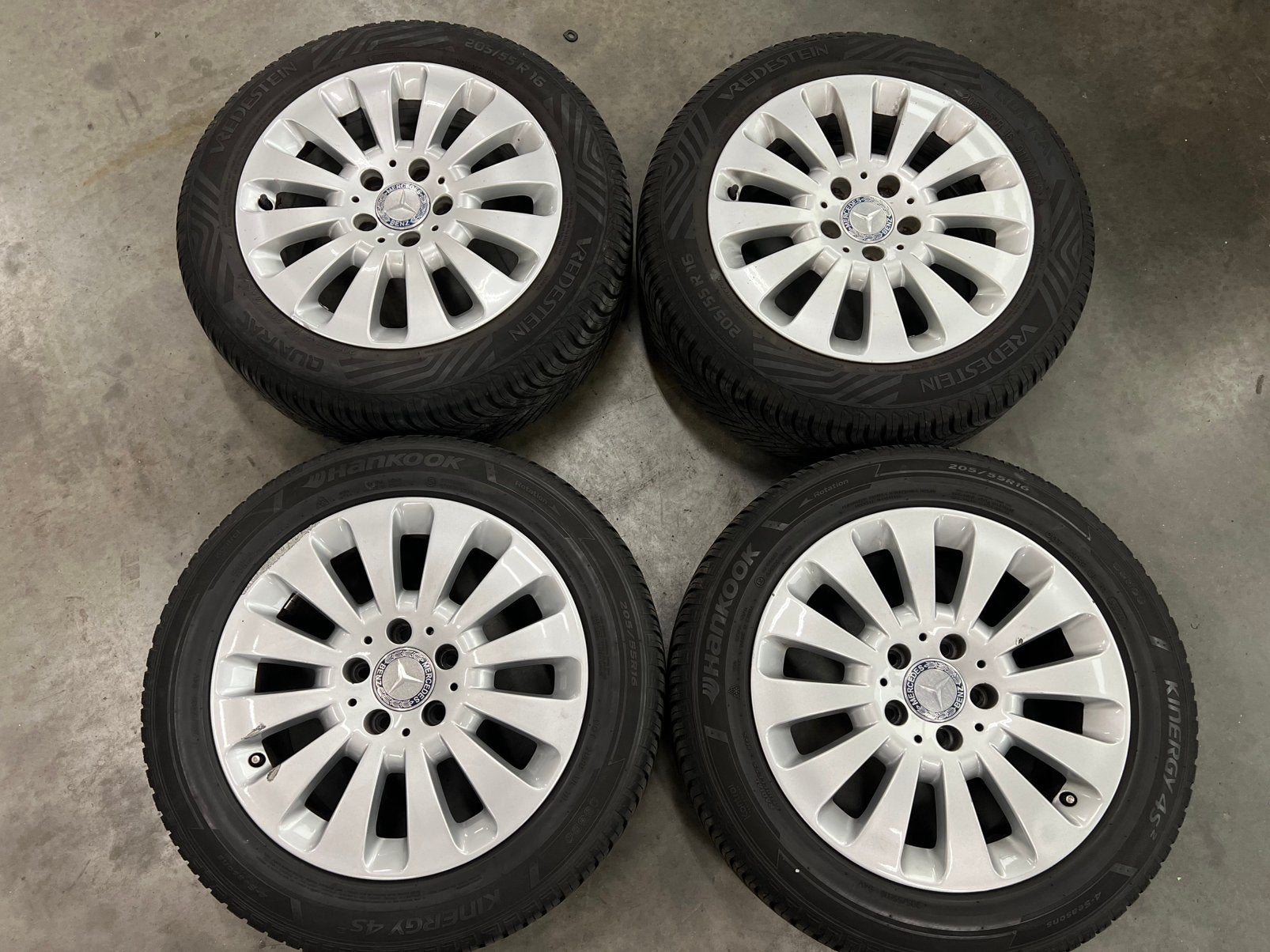 Nette set 205 55 16 inch Mercedes velgen all season banden, Ophalen, Gebruikt, 16 inch, Banden en Velgen