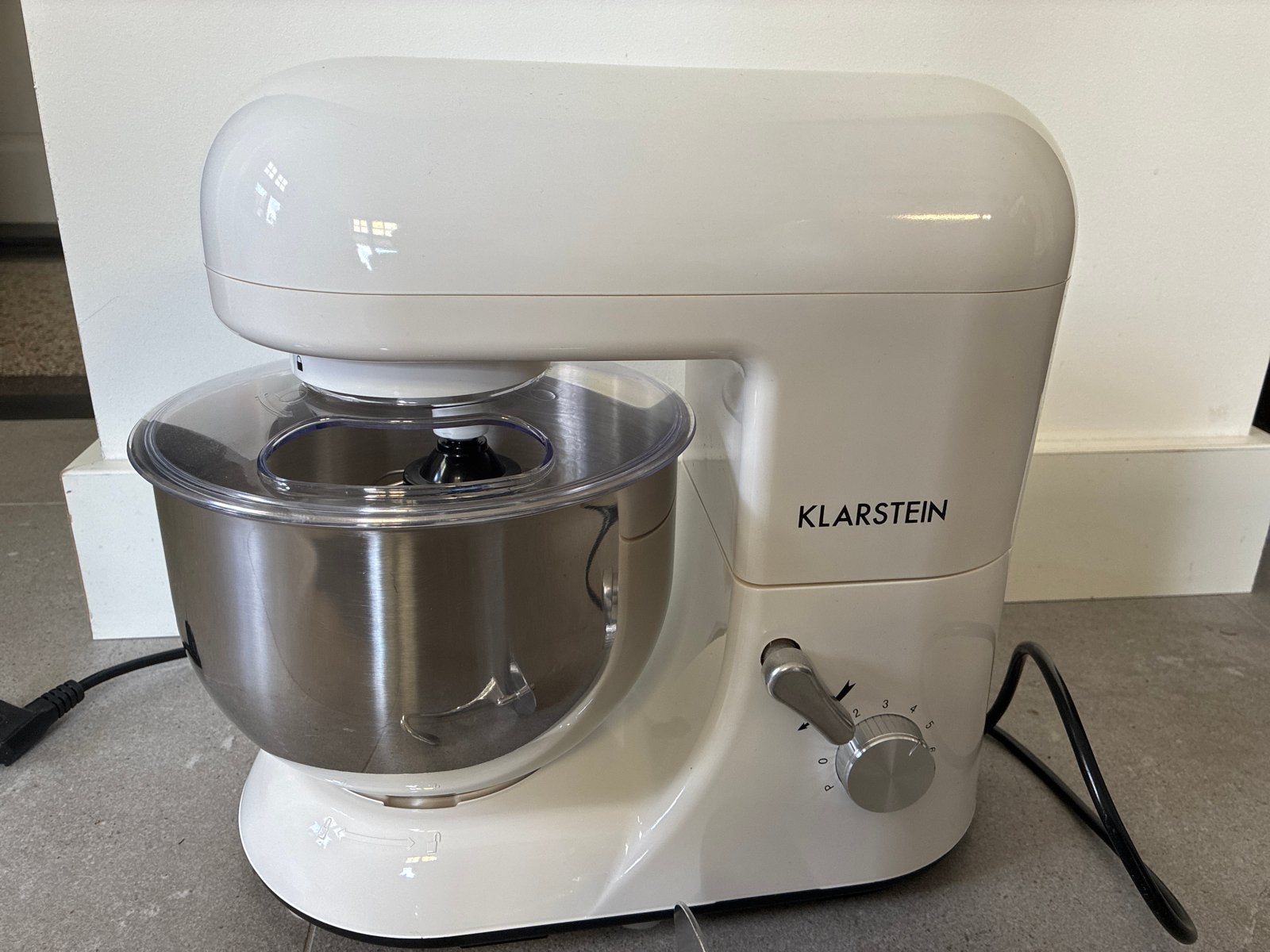 Klarstein Bella Keukenmachine - Wit - Zo goed als nieuw, 4 liter of meer, Ophalen of Verzenden, Zo goed als nieuw, 3 snelheden of meer