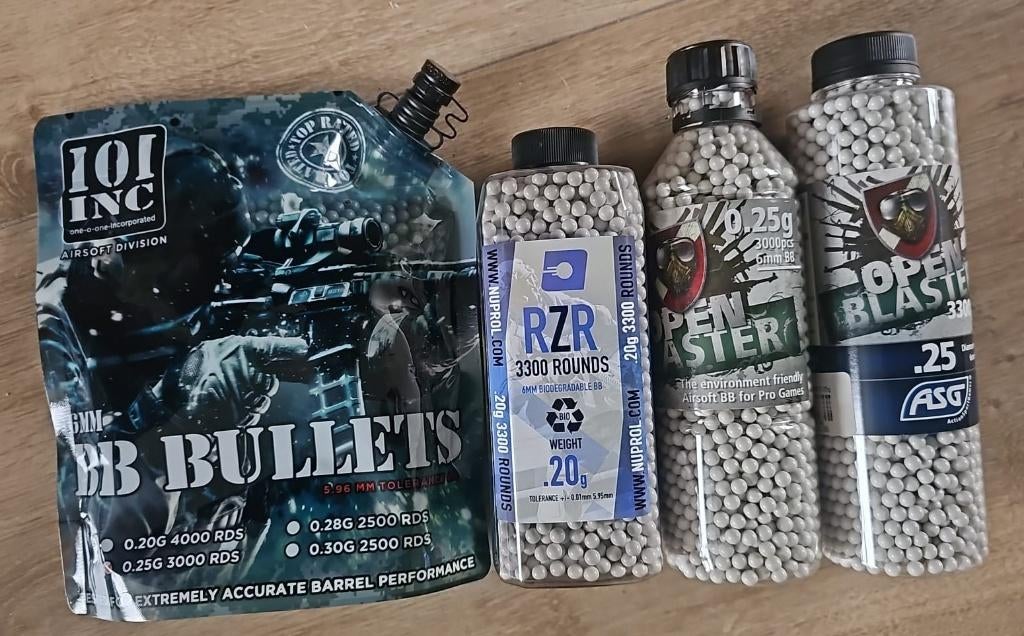 0.25g  Bio 1airsoft BB's 12600st, Ophalen of Verzenden, Nieuw, Overige soorten, Toebehoren