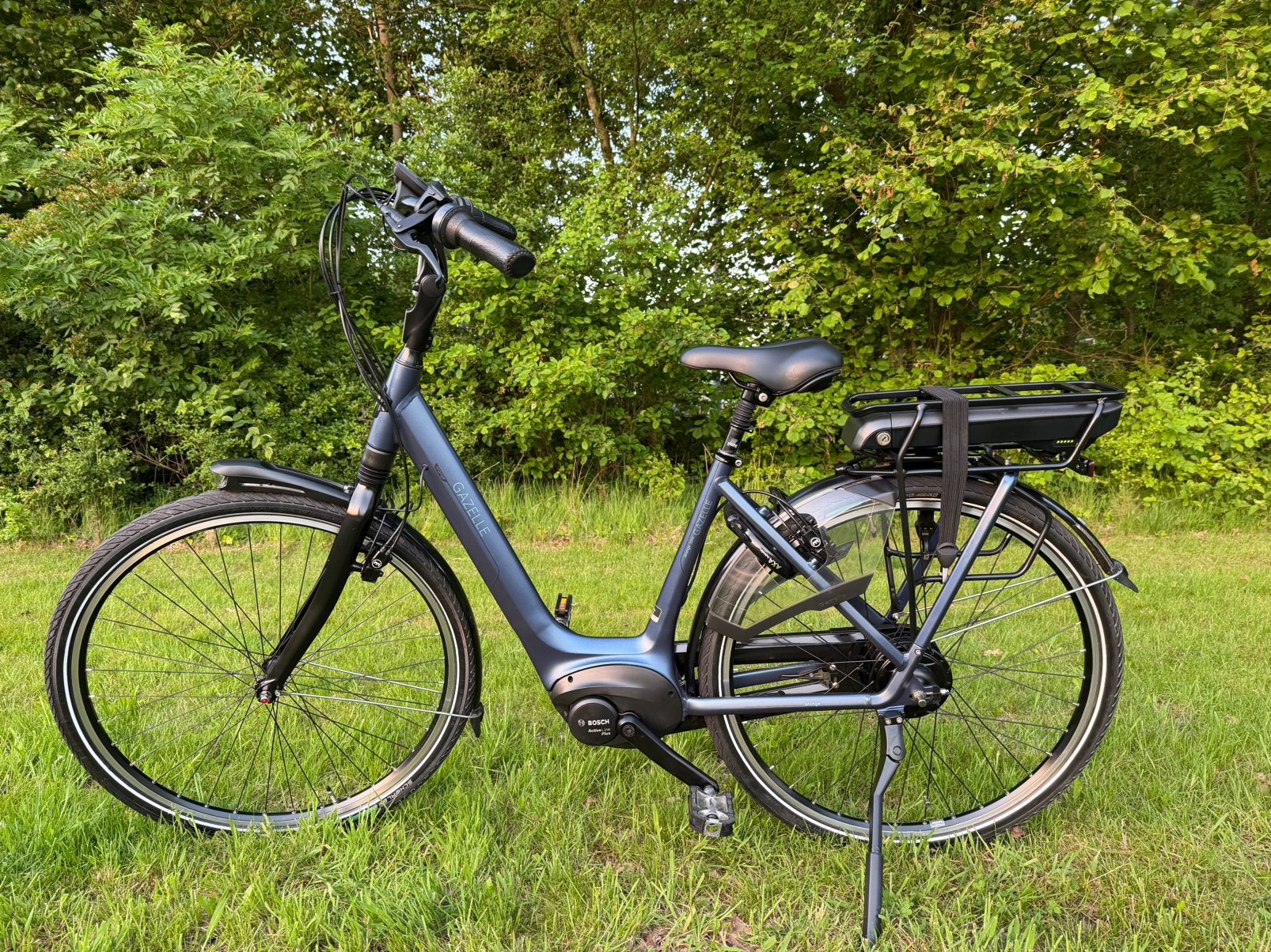 Elektrisch Gazelle Fiets Middenmotor  Bosch active line plus, Ophalen of Verzenden, Zo goed als nieuw, 51 tot 55 cm, 50 km per accu of meer