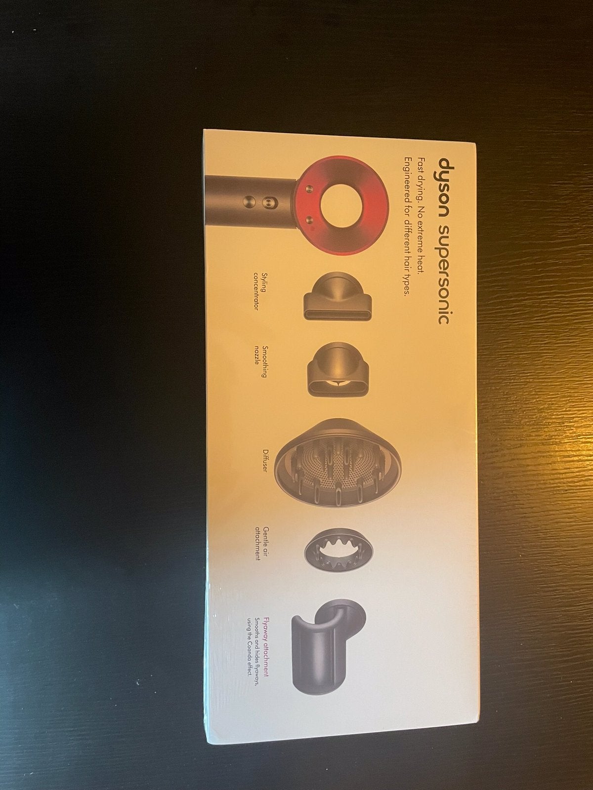 Dyson supersonic föhn, Ophalen of Verzenden, Zo goed als nieuw