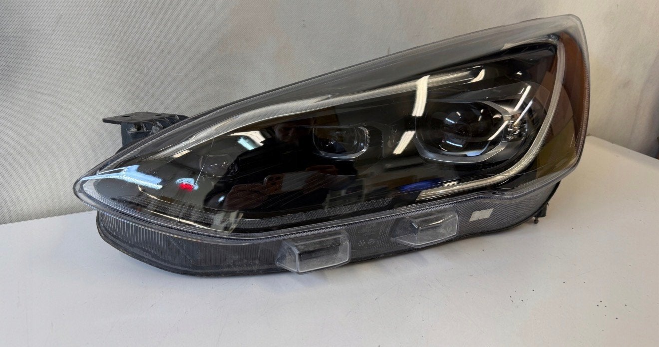 ford focus koplamp links JX7B13E017CE lamp (X), Gebruikt, Info@ford.com, Ophalen of Verzenden, Ford