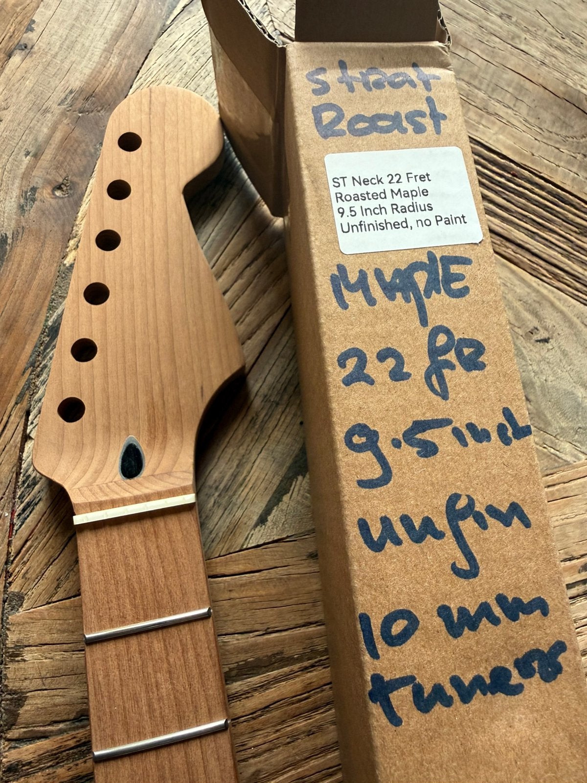 Srratocaster Hals’Roasted unfin Maple-22 fr” ANGLSTR22, Muziek en Instrumenten, Instrumenten | Onderdelen, Verzenden, Geen, Geen