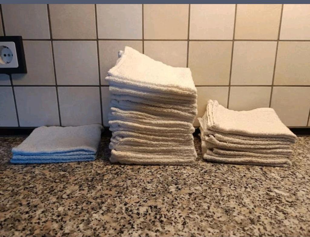 Diverse spuugdoekjes - Nieuw en gebruikt, Kinderen en Baby's, Kinderspulletjes, Ophalen of Verzenden, Gebruikt