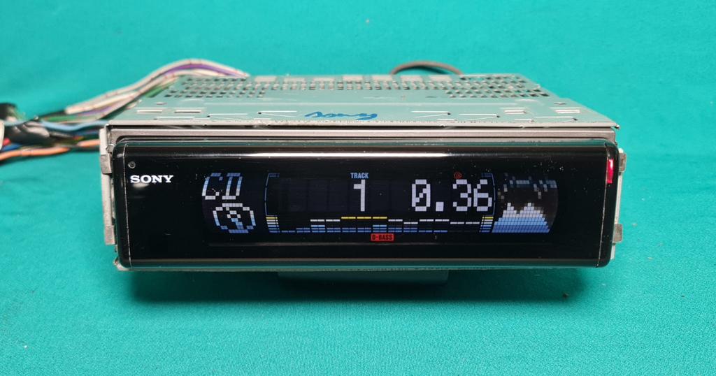 Sony xplod cdx-m600r cd receiver, Auto diversen, Autoradio's, Ophalen of Verzenden, Zo goed als nieuw