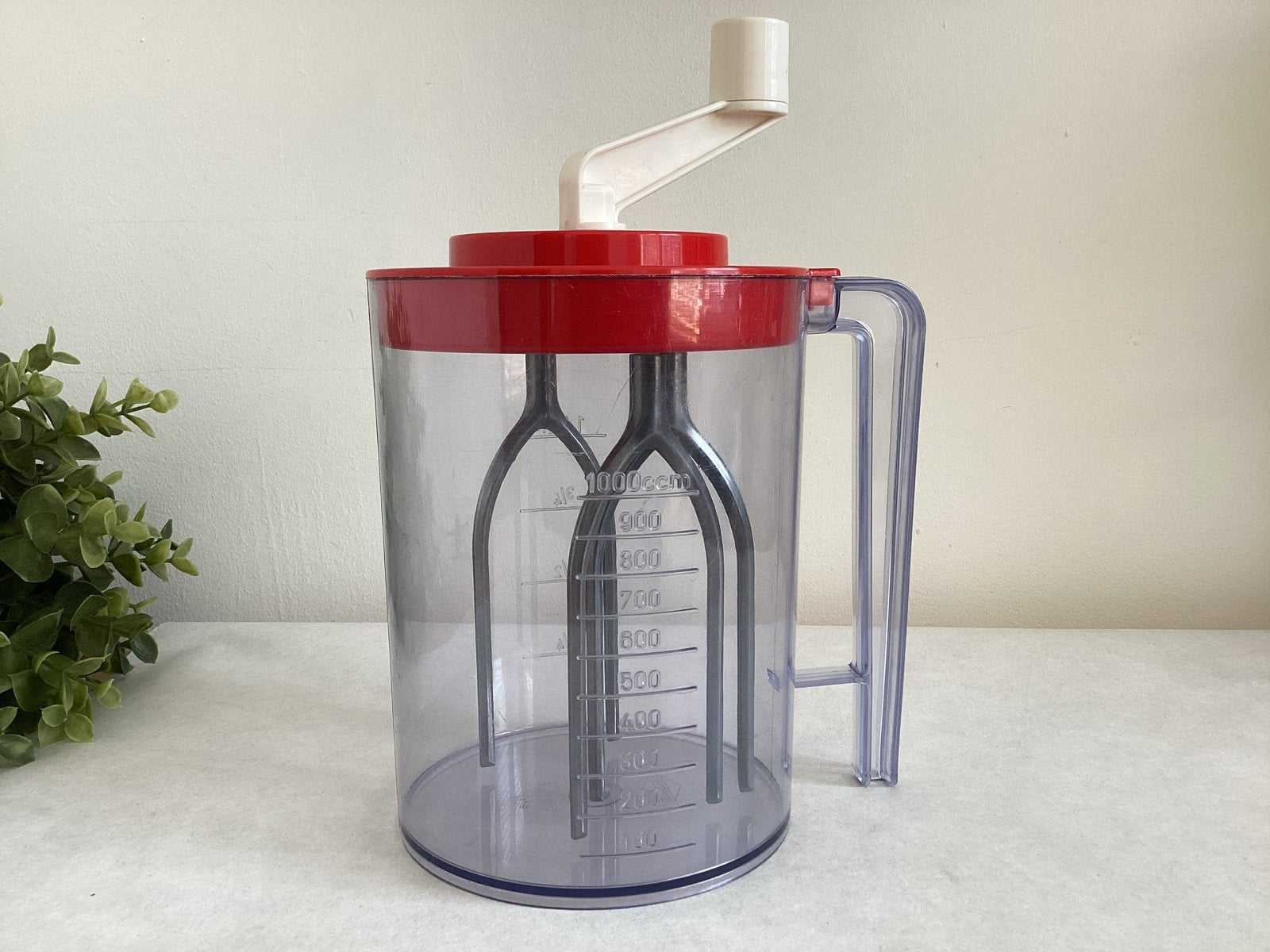 Vintage handmixer slagroomklopper Plastimat kunststof, Kunststof, Ophalen of Verzenden, Meerkleurig, Overige merken
