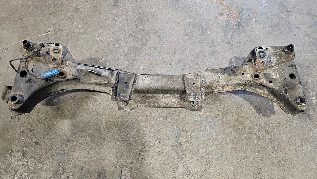 Subframe motor BMW 3-Serie E46 Z4 E85 E86 31111096902 109690, Gebruikt, -, Ophalen of Verzenden, -
