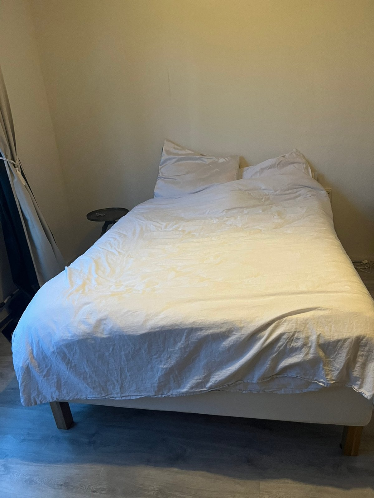 Twijfel bed! Boxspring 140 breed, Ophalen, Wit, Tweepersoons, 140 cm