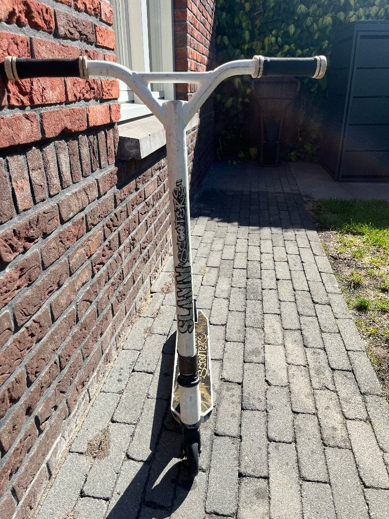 Slamm Stuntstep met nieuwe banden, Fietsen en Brommers, Steps, Ophalen, Gebruikt, Gewone step, Slamm