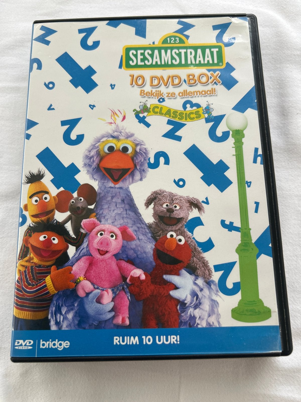 Sesamstraat 10 DVD Box Classics - Ruim 10 uur kijkplezier!, Gebruikt, Verzenden, Alle leeftijden, Tv-serie