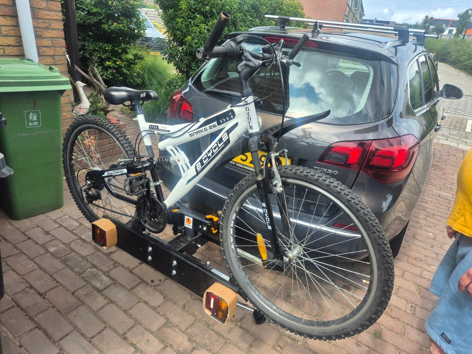 Fietsendrager te huur - 2 fietsen, 7-polig, Ophalen, 2 fietsen, Gebruikt, Trekhaakdrager