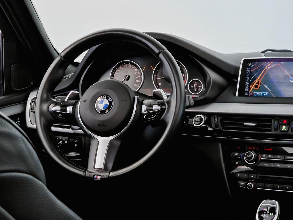 BMW X5 M50d 381pk Aut Sfeerverlichting, Panoramadak, Harman, Auto's, Automaat, 15 km/l, 2993 cc, Zwart