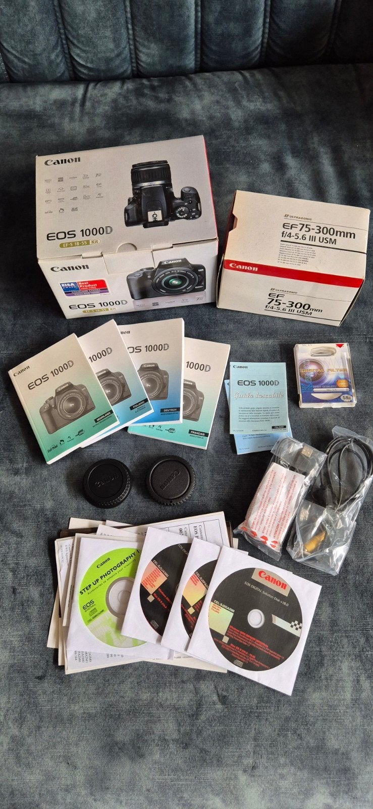 Canon EOS 1000D Spiegelreflexcamera met 2 lenzen en tas, Spiegelreflex, Canon, Lensdop, Zo goed als nieuw