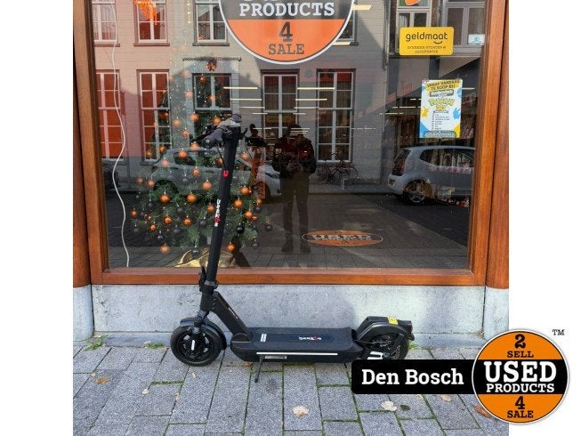 Urbmob X10 Elektrische Step | A-Grade | Garantie, Batavus, Zo goed als nieuw, Support@batavus.com, Batavus Fiets B.V., Schelpenweg 1, 
7202 BV Zutphen
Netherlands