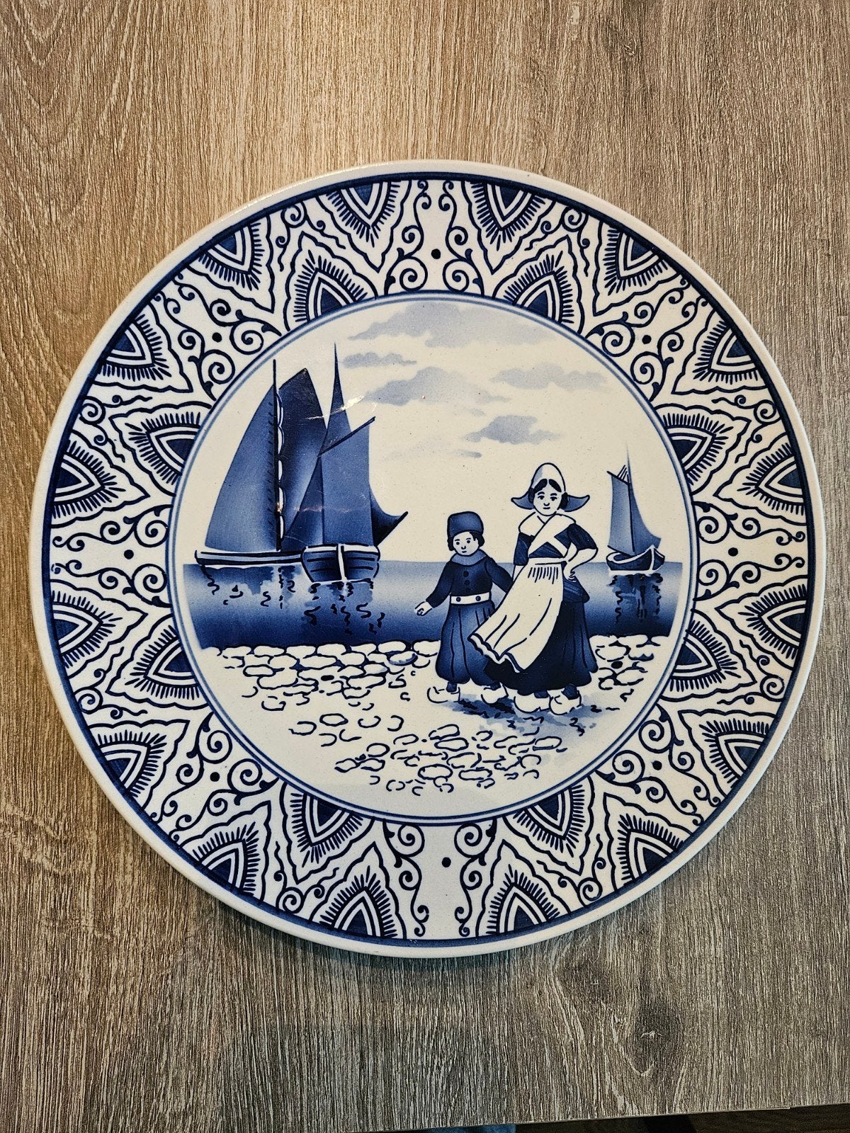 Prachtig Delftsblauw bord visserij/klederdracht, Antiek en Kunst, Ophalen