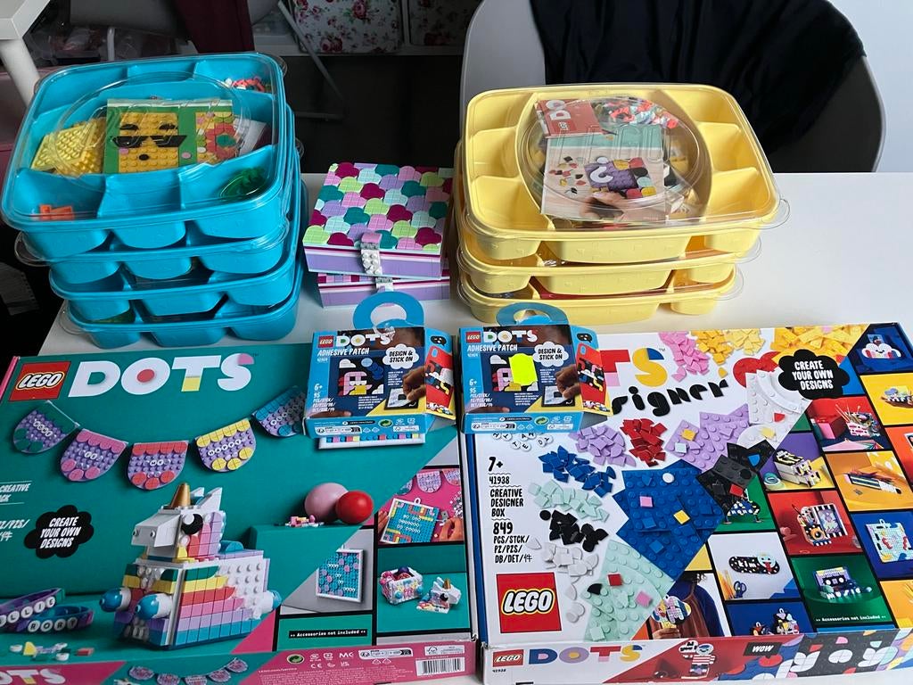 Grote LEGO DOTS Collectie: Armbandjes, Pennenbakjes & Meer, Lego, Overige typen, Ophalen of Verzenden, Zo goed als nieuw