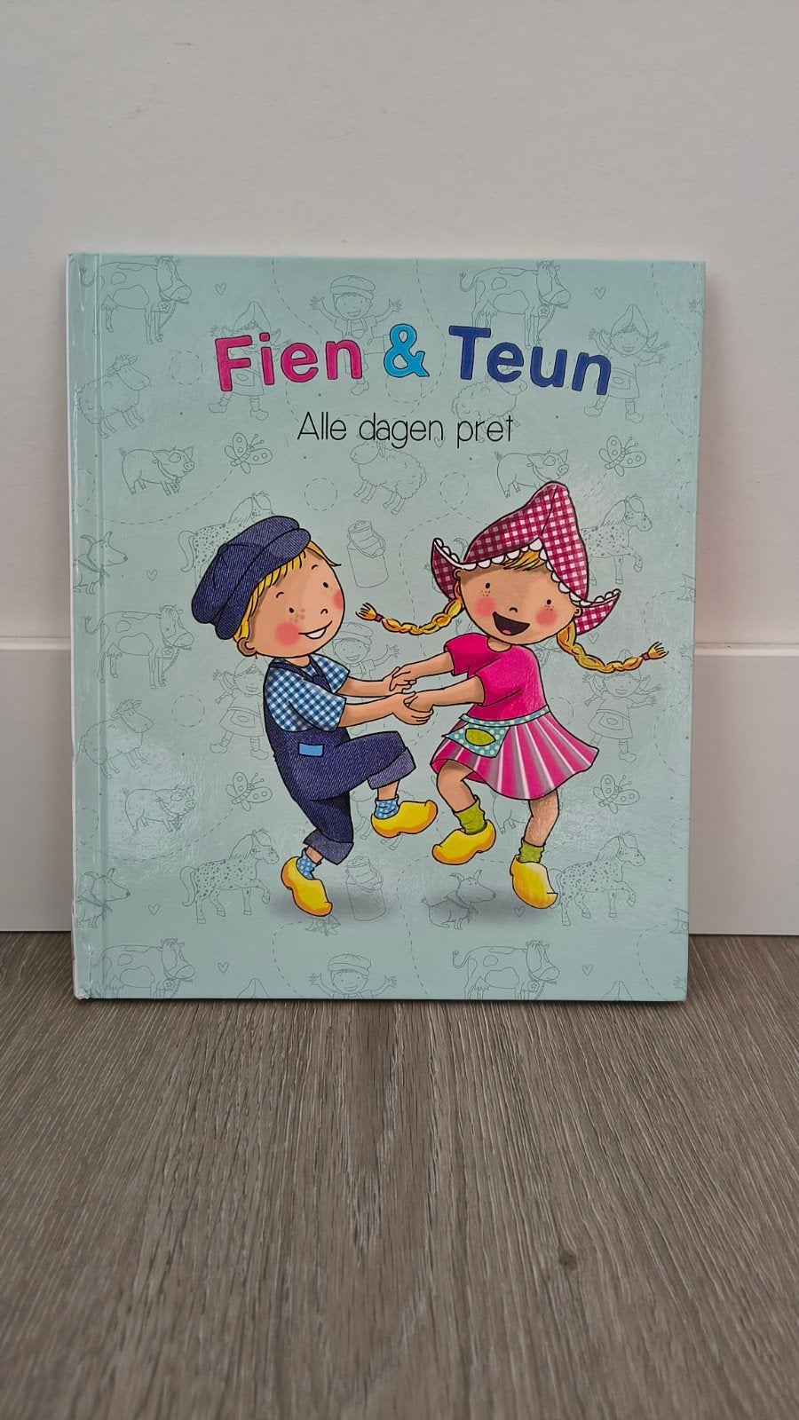 Fien & Teun: Alle dagen pret, Ophalen of Verzenden, Zo goed als nieuw, Witte Leeuw, Sprookjes