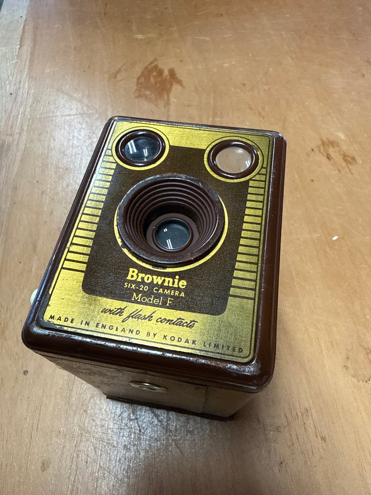 Vintage Kodak Brownie Six-20 Model F Camera, Audio, Tv en Foto, Fotocamera's Analoog, Ophalen of Verzenden, Gebruikt, Compact