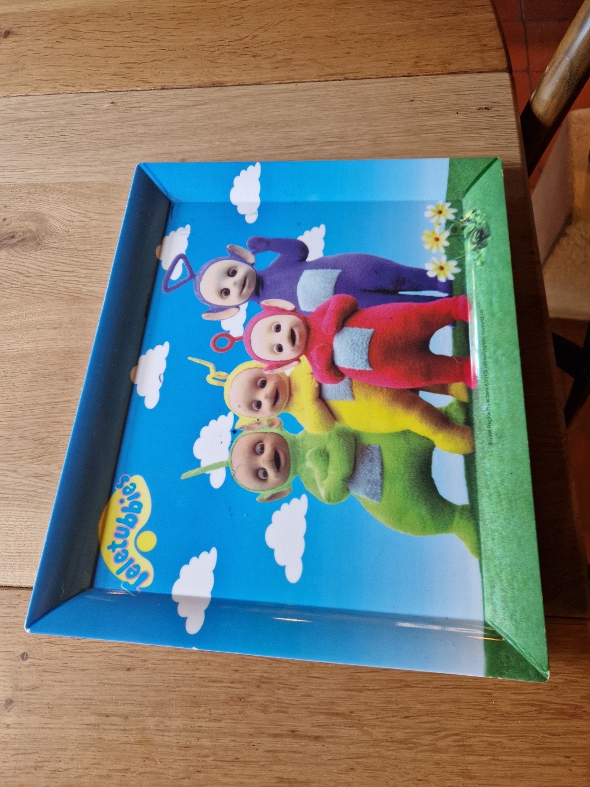 KNUTSEL DIENBLAD TELETUBBIES, Ophalen of Verzenden
