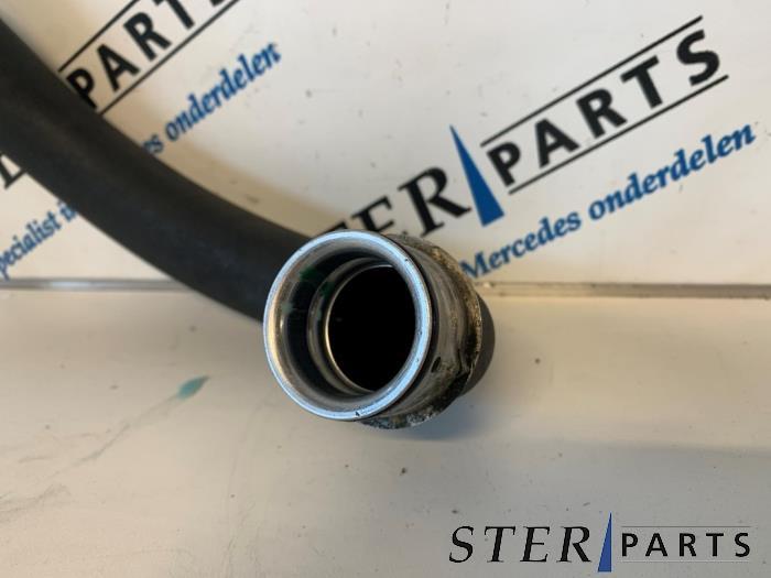 Radiateurslang van een Mercedes E-Klasse, Auto-onderdelen, Airco en Verwarming, Gebruikt, -, Ophalen of Verzenden, -