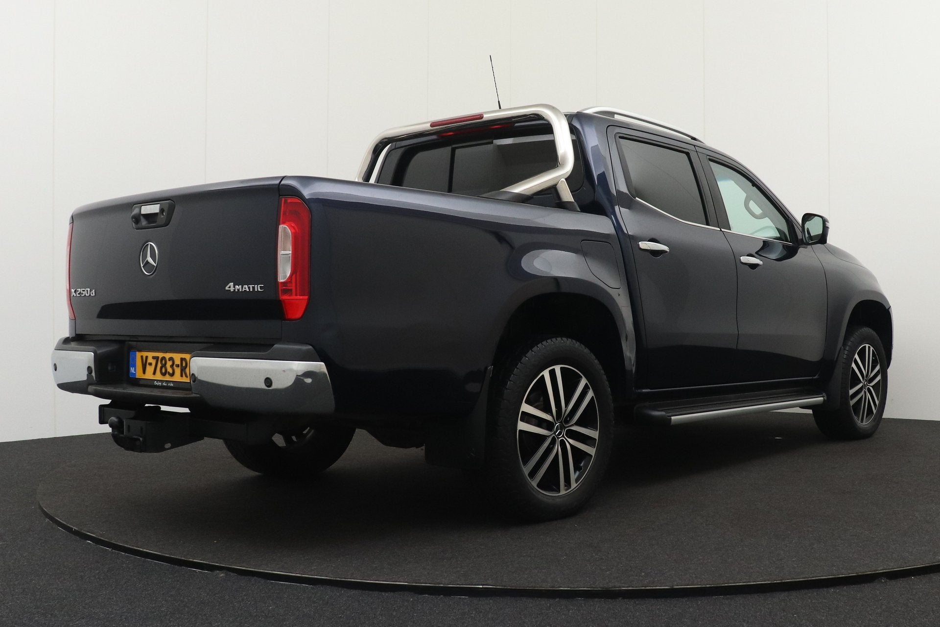 Mercedes-Benz X-Klasse 250d 190 PK Aut. 4-MATIC 3500 KG Trek, Dealer onderhouden, Gebruikt, Blauw, 2325 kg
