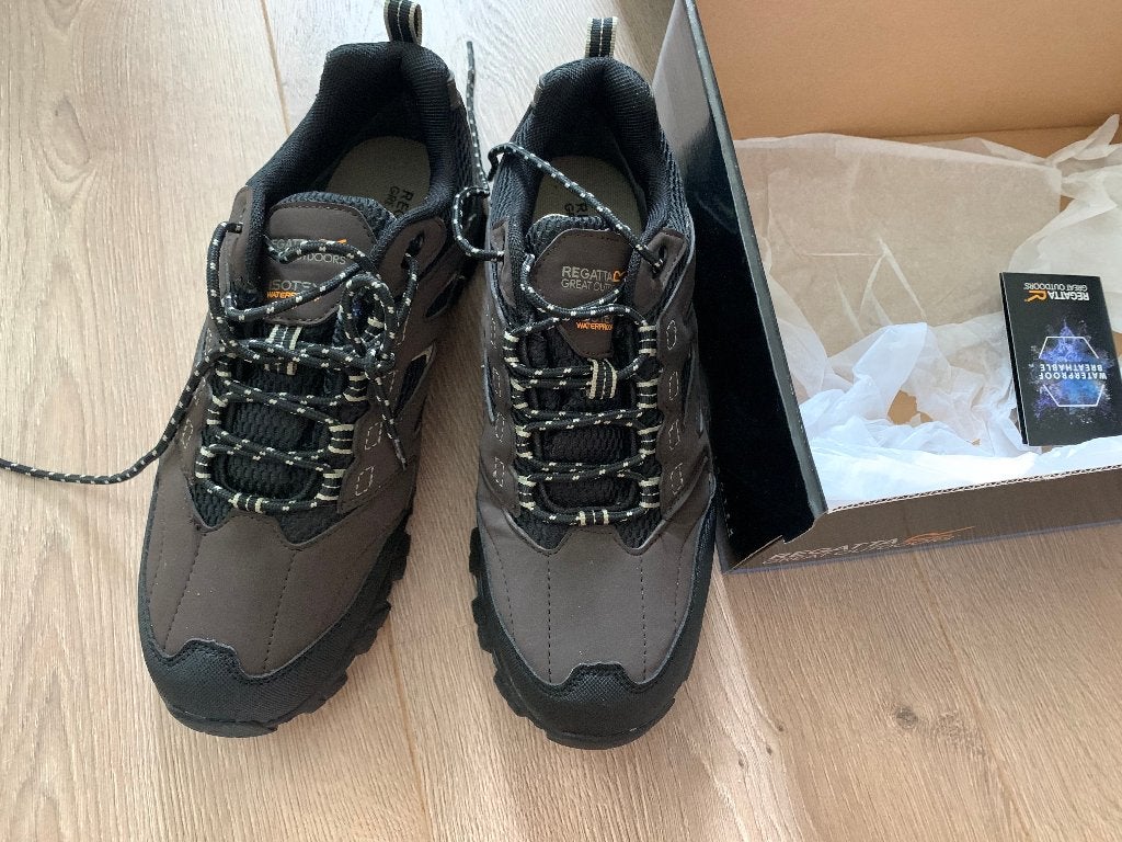 Regatta lage wandelschoenen boots bergschoenen maat 41 bruin, Ophalen of Verzenden, Nieuw, Schoenen