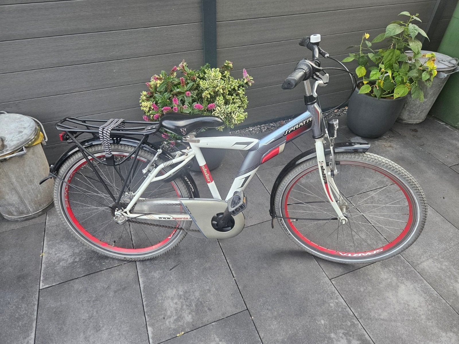 Sparta 24 inch jongensfiets  met 3 versnellingen en slot, Fietsen en Brommers, Ophalen, Sparta, Velgrem, Versnellingen