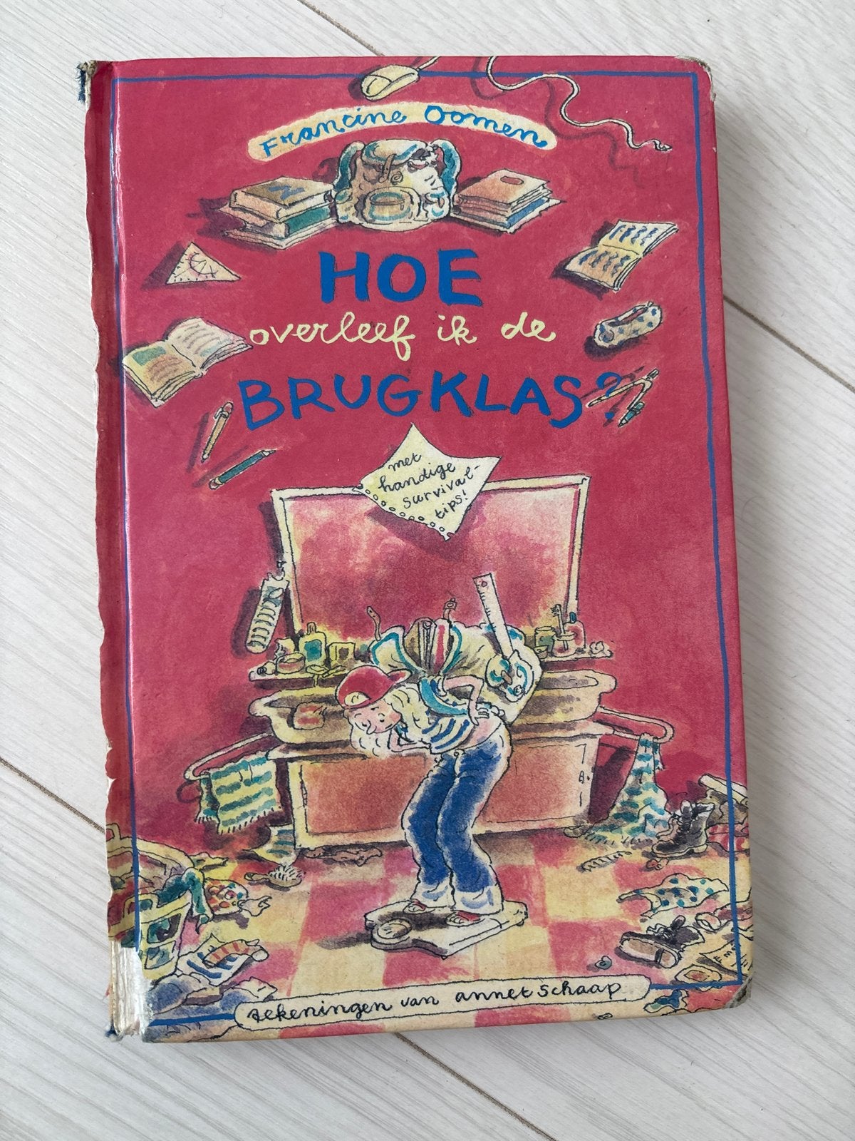 Hoe overleef ik de brugklas? - Francine Oomen, Ophalen of Verzenden, Gelezen, Fictie