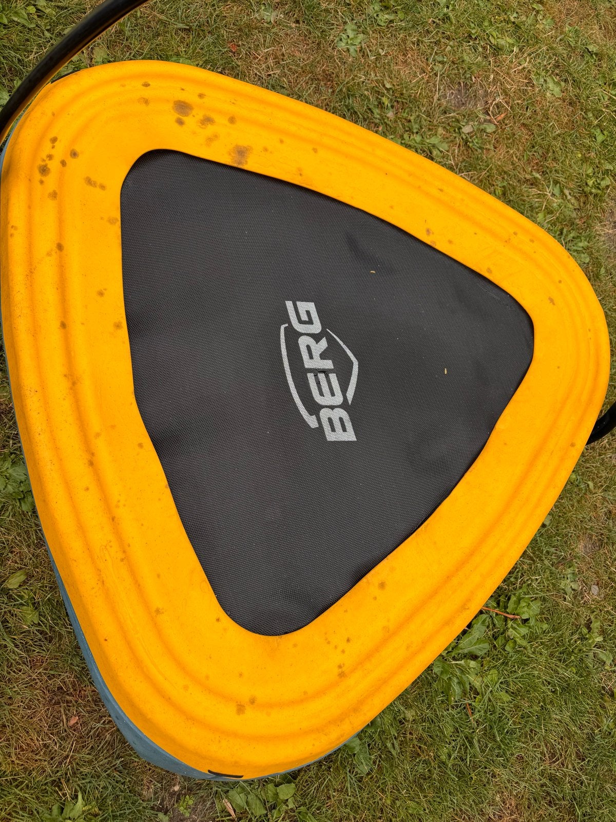 BERG Hoppaa Trampoline - Gebruikt maar in goede staat, Kinderen en Baby's, Speelgoed | Buiten | Trampolines, Ophalen, Gebruikt