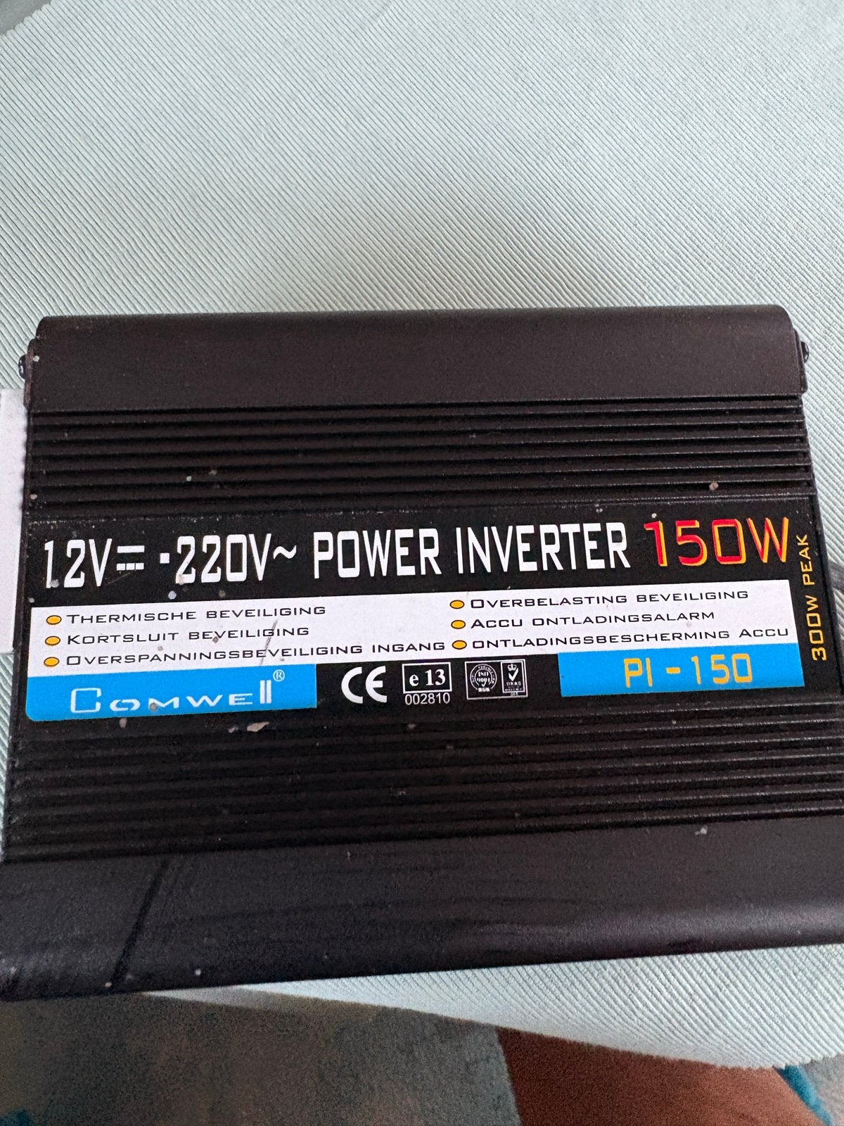 Comwell Power Inverter 150W (12V naar 220V), Ophalen, Gebruikt, Universele onderdelen