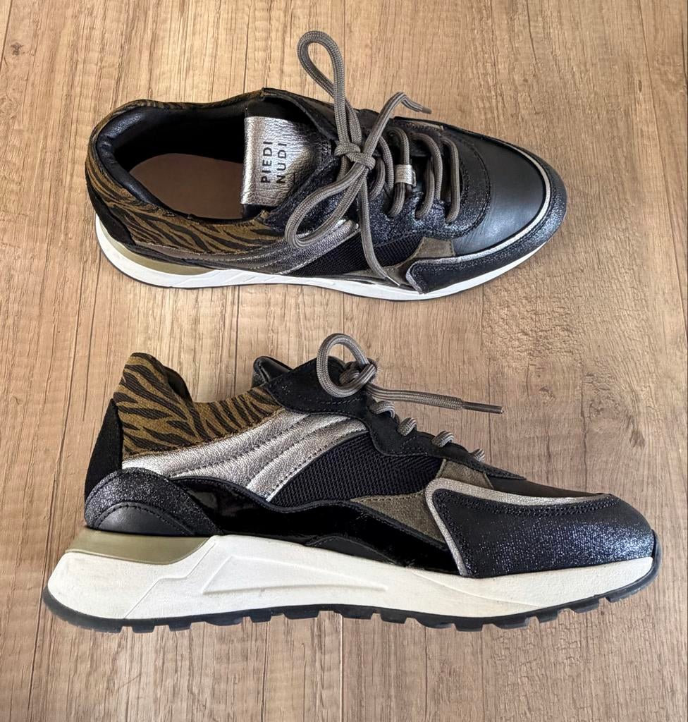 Piedi Nudi NIEUW zwart leren sneakers maat 40, Kleding | Dames, Schoenen, Zwart, Nieuw, Ophalen of Verzenden, Sneakers of Gympen