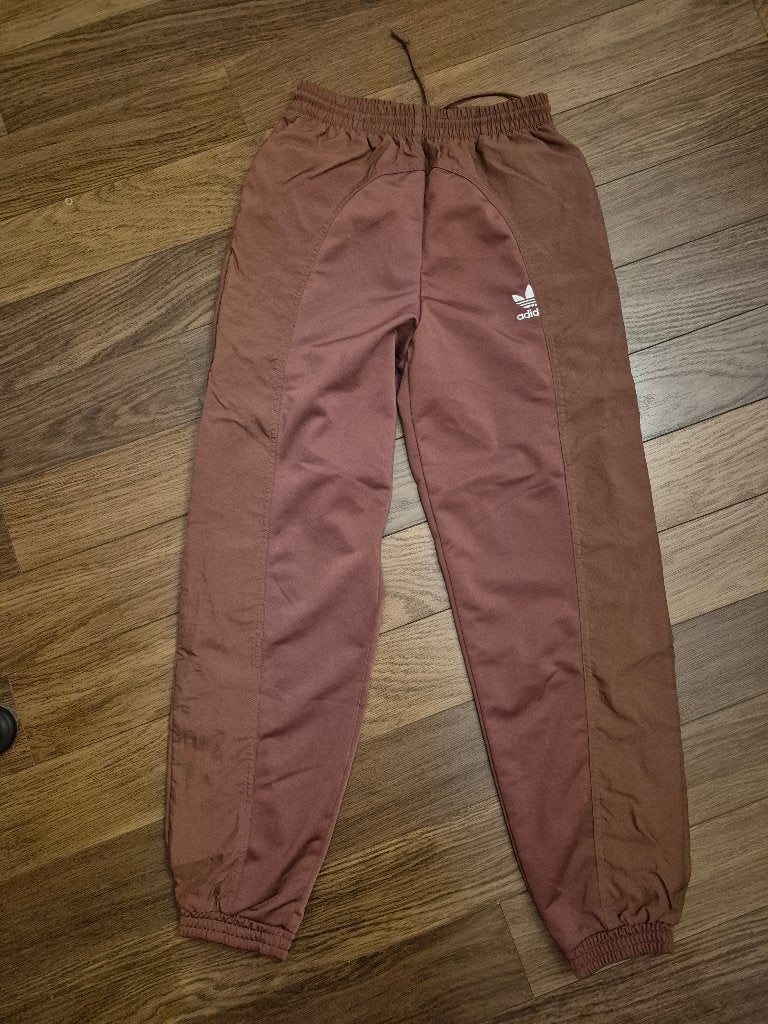 Adidas Bruine Trainingsbroek - Maat M, Kleding | Dames, Adidas, Ophalen of Verzenden, Roze, Maat 34 (XS) of kleiner